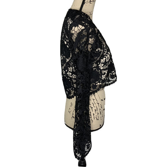 NWT Stone Cold Fox Charlie‎ Blouse Size S Black Lace Crochet Crop Preppy Boho - Picture 3 of 8